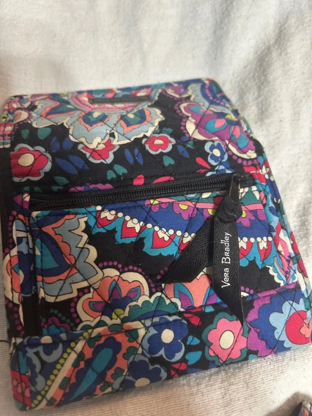 Vera Bradley Black Multicolor Paisley Quilted Wallet - Picture 2 of 3